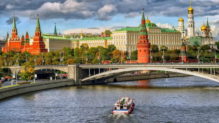 Туризм в России